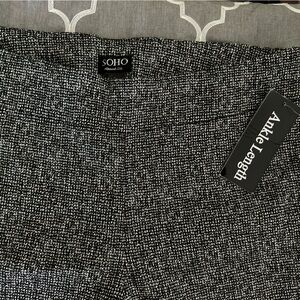 Brand new Soho skinny pants size large